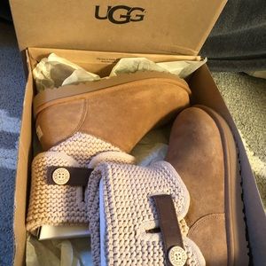 UGG BOOTS